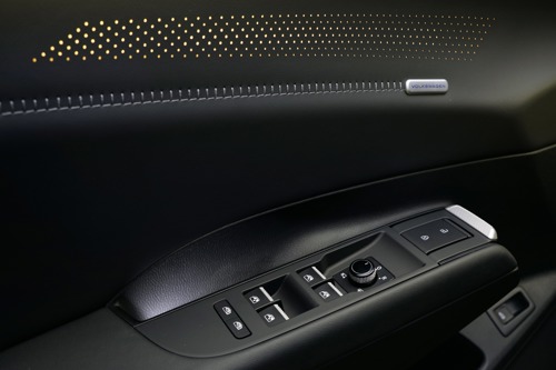 ID-Tiguan_14.jpg
